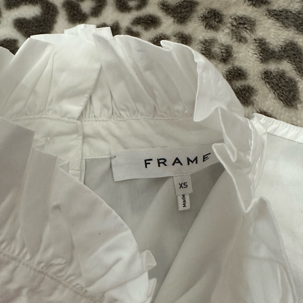 Frame Ruffle Mock Neck Sleeveless Blouse in White Size XS - Picture 7 of 16